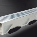 Central slot drainage channel / with grating